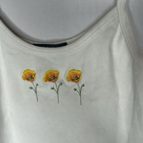 Brandy Melville Flower Cropped Tank Top. One size. - Picture 3 of 7
